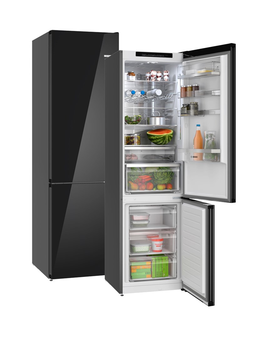 Bosch Serie 6 KGN39LBCF fridge-freezer Freestanding 363 L C Black
